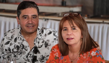  Paco y Laura .