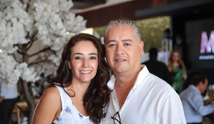  Alejandra Villalobos y Oscar Ruiz .