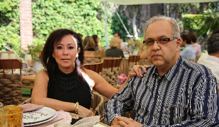   Gloria Varela y Martin Cadenas .