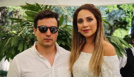  Omar Payán y Evelyn Arredondo.
