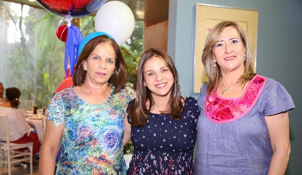  Beatriz Márquez, Dani Mézquida y Blanca Pérez .