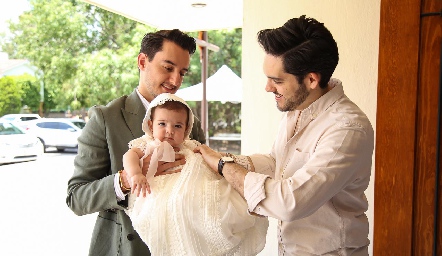  Carlota con Enrique Díaz Infante y Alberto Familiar.