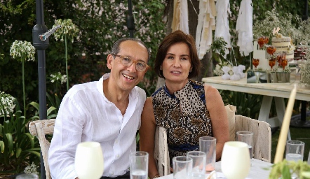  Enrique Díaz Infante y Gabriela Andrés, abuelos de Carlota.
