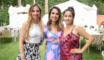  Melissa Compean, Marcela Díaz Infante y Ximena Mirabal.