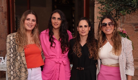  Lourdes Robles, Andrea Rossel, Jessica Medlich y Mayra Díaz de León.