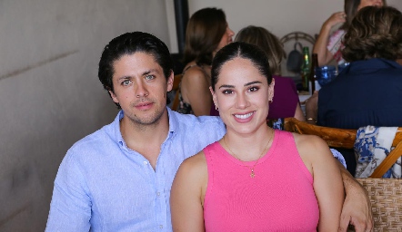  Roberto Fernández y Adriana Narváez.