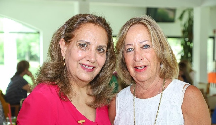  Martha Acevedo y Patricia Villasuso.