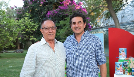  Alejandro Oropeza y Bernardo.