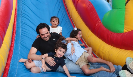  Cumpleaños Santiago y José María Oropeza.