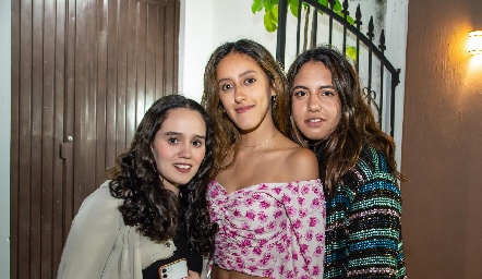 Fer Patiño, Isabella Ortuño y Pau Silva.