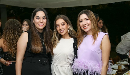 Jimena Stack, Ale Román y Ximena Pozos.