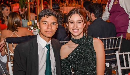  Benjamín Hernández y Mariana Ortiz.