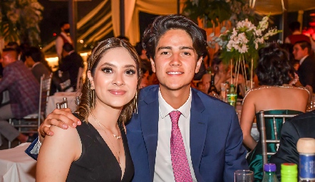  María Fernanda Velázquez y Marcelo Mier.