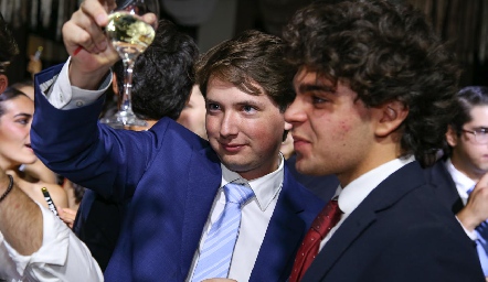  Manuel Toledo y César Morales.