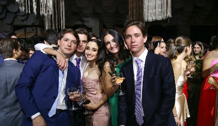  Grandes amigos.