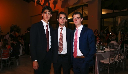  Esteban Artolózaga, Bernardo Pérez y Juan Carlos Hernández.