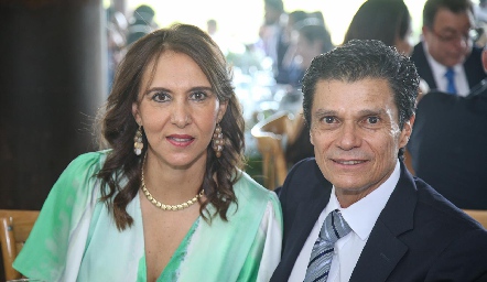  Mercedes Castro y Fernando Cifuentes  .