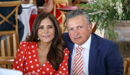  Claudia de los Santos y Mauricio Autrique.