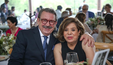  Alfredo y Yola .