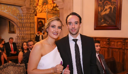  Verónica Pérez Suárez y Patricio Meade Rangel ya son esposos.