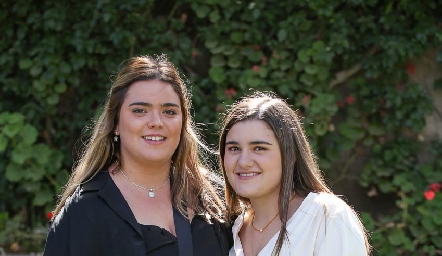  Carlota de la Garza y Christianne Cambeses.