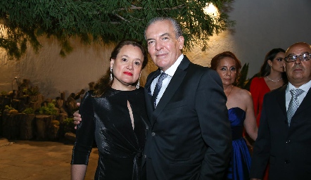  Gabriela y Efraín Lozano.