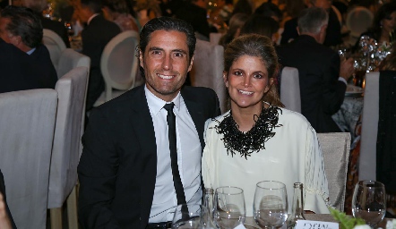  Rafael Lebrija y Lu López.