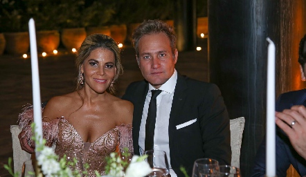  Tessy Gómez y Mario Zulaica.