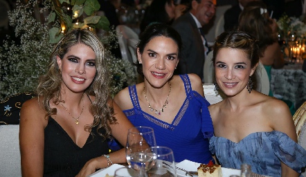  Mariana Berrones, Paulina Ortuño y Marimar Diego.