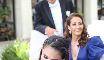  Firmando como testigo.