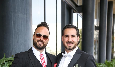  Franky Gutiérrez y Gerardo Chevaile.