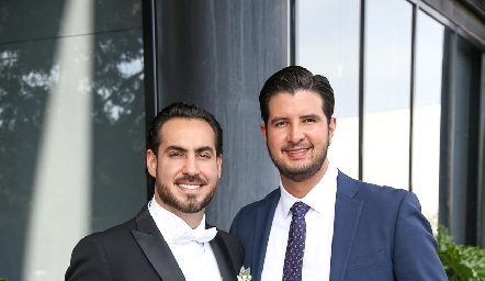  Gerardo Chevaile y José Benavente.