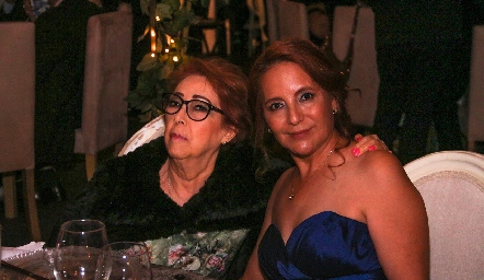   Socorro Ortiz y Bibi Blanco.