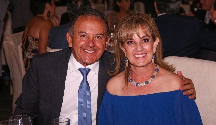  Octavio y Yolanda Aguillón.