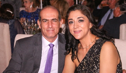  Enrique Chevaile y Mónica Sánchez.