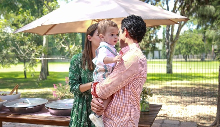 Catalina Abud, Santiago Mejía y Roberto Mejía.