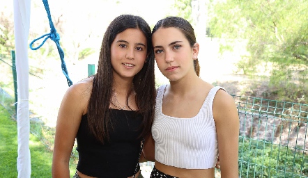  María Navarro y Alexa Pizzuto.