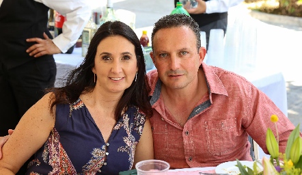  Erika Muñoz y Jorge Flores.