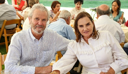  Sergio y Susana González.