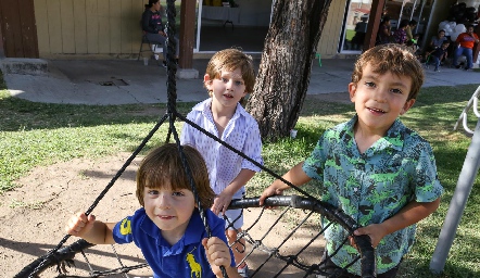  Santi, Lalin y Santi.