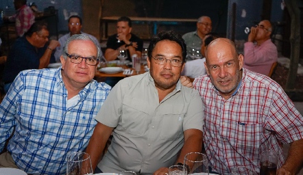  Boris Ruiz, Gonzalo de la Serna y Toño del Peral.