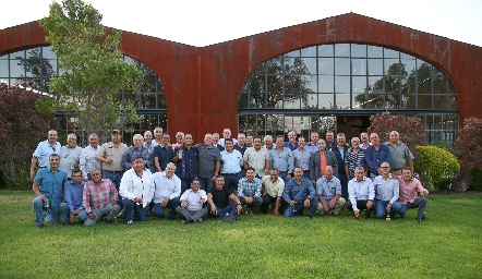  Ex alumnos del Potosino generación 84.