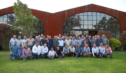  Ex alumnos del Potosino generación 84.