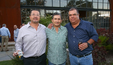  Daniel Pedroza, Francisco Escobedo y Carlos Esparza.