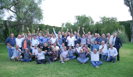  Ex alumnos del Potosino generación 84.