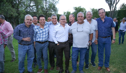  Ex alumnos del Potosino generación 84.