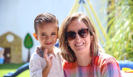  Javier García y María José .