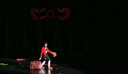  LE BALLET BLANC ROCKET MAN.