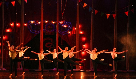  LE BALLET BLANC ROCKET MAN.