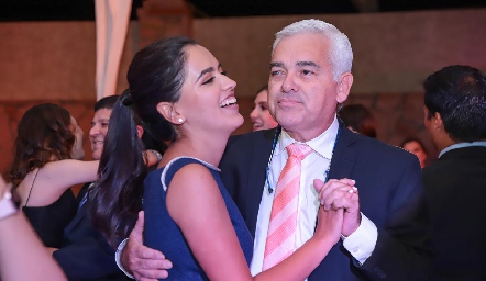  Luis Fernando Aguilera y Adela Martínez.